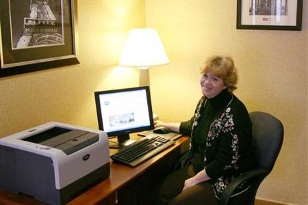 фото отеля Hampton Inn Overland Park