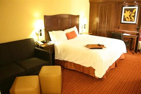 фото отеля Hampton Inn Overland Park