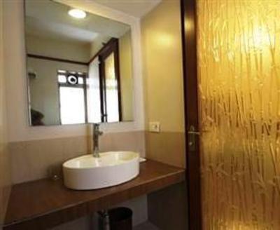 фото отеля Budget Inn Bellevue