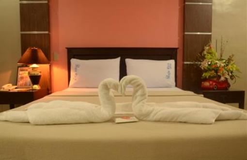 фото отеля La Maja Rica Hotel Tarlac