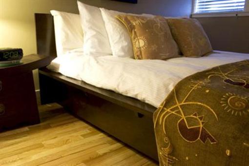 фото отеля The Opal Hotel Calgary