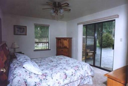 фото отеля Seameadows Vacation Rentals by the Sea
