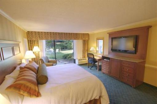 фото отеля Holiday Inn Blacksburg