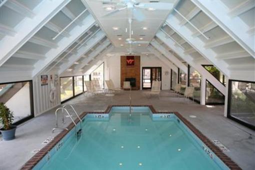фото отеля Holiday Inn Blacksburg