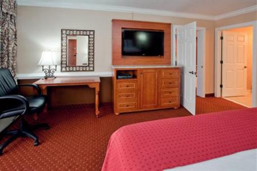 фото отеля Holiday Inn Blacksburg