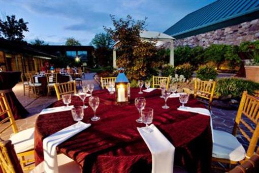 фото отеля Holiday Inn Blacksburg
