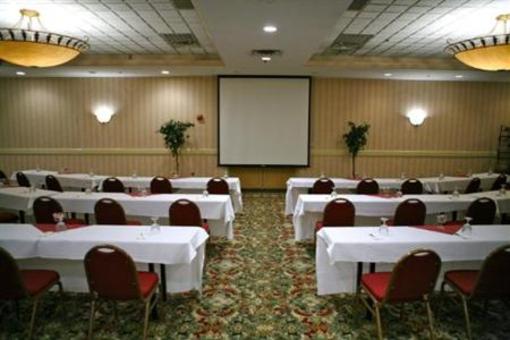 фото отеля Holiday Inn Blacksburg