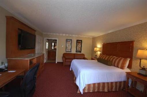 фото отеля Holiday Inn Blacksburg