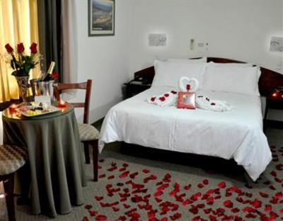 фото отеля Intiotel