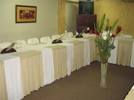 фото отеля Intiotel