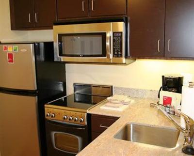 фото отеля TownePlace Suites Broken Arrow
