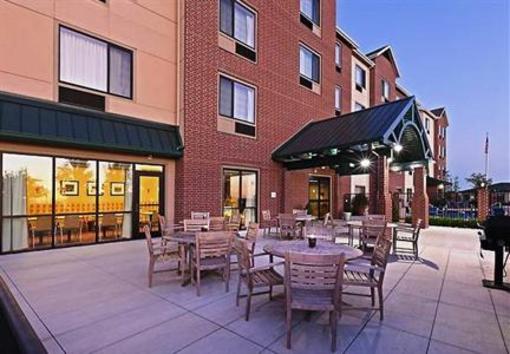 фото отеля TownePlace Suites Broken Arrow