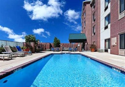 фото отеля TownePlace Suites Broken Arrow