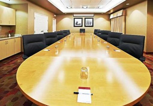 фото отеля TownePlace Suites Broken Arrow