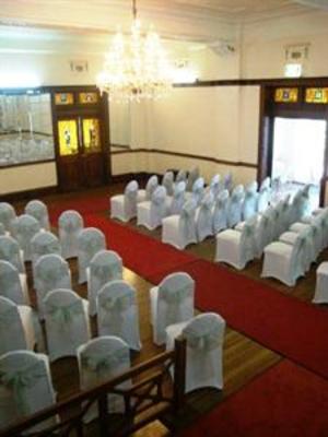 фото отеля Fountaindale Grand Manor