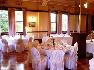 фото отеля Fountaindale Grand Manor