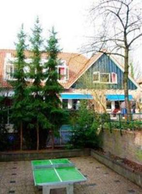фото отеля Stayokay Arnhem