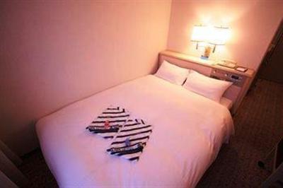 фото отеля Apa Hotel Takaoka Marunouchi