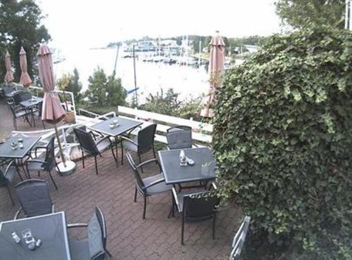 фото отеля Hotel & Cafe Wallburg