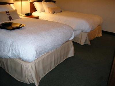 фото отеля Hampton Inn Cleveland Downtown