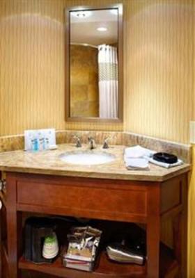 фото отеля Hampton Inn Cleveland Downtown