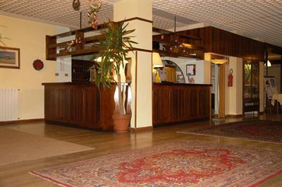 фото отеля Excelsior Hotel Cimone