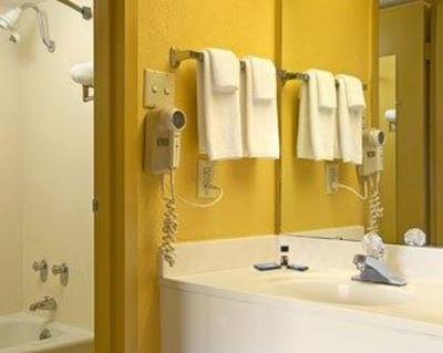 фото отеля Travelodge Morristown