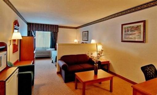 фото отеля BEST WESTERN Dallas Inn and Suites