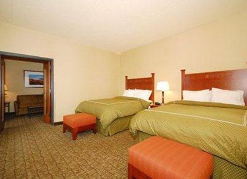 фото отеля Comfort Suites Canal Park