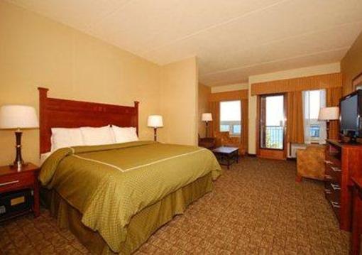 фото отеля Comfort Suites Canal Park