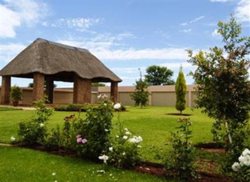 фото отеля Lizvilla Guesthouse Pretoria