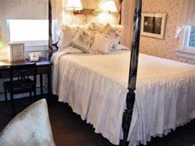 фото отеля Tidewater Inn Madison (Connecticut)