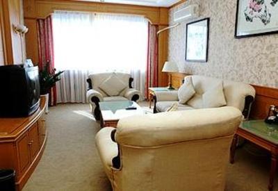 фото отеля Qiandao Lake Forestry Hotel