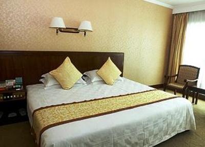 фото отеля Qiandao Lake Forestry Hotel