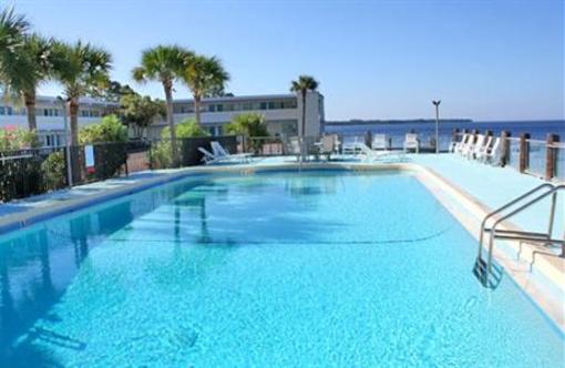 фото отеля Buccaneer Beach Motel