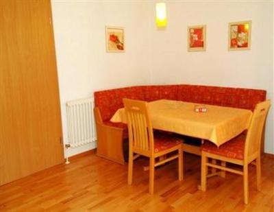 фото отеля Gaestehaus am Sonnenplatz