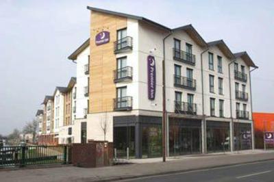 фото отеля Premier Inn Stratford Upon Avon Waterways