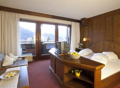 фото отеля Hirschen Hotel Imst