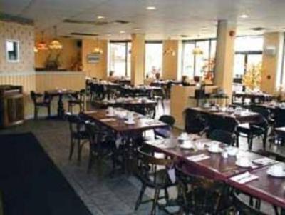фото отеля Quality Inn Arnprior