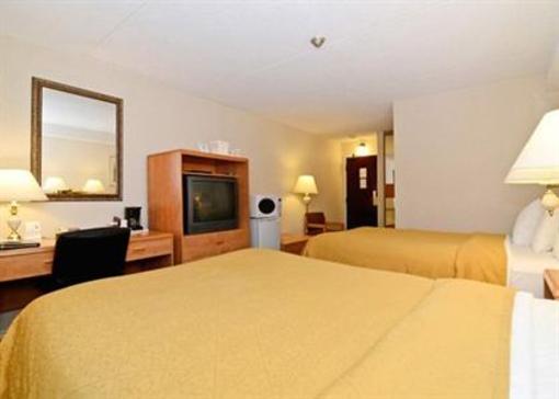 фото отеля Quality Inn Arnprior