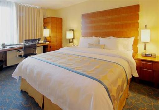 фото отеля Fairfield Inn & Suites New York Manhattan / Fifth Avenue