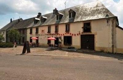 фото отеля Logis Auberge de Saint Julien aux Bois