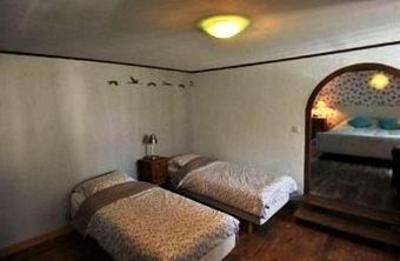 фото отеля Logis Auberge de Saint Julien aux Bois