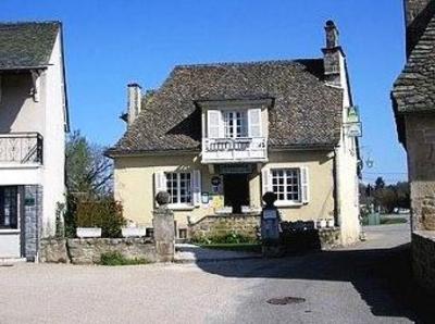 фото отеля Logis Auberge de Saint Julien aux Bois