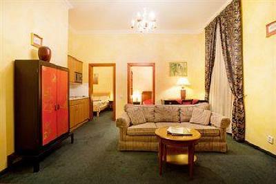 фото отеля Bohemia Plaza Residence