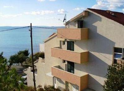 фото отеля Apartmani Marija Podstrana