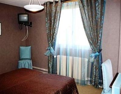 фото отеля Hotel Au Puits Enchante Saint-Martin-en-Bresse