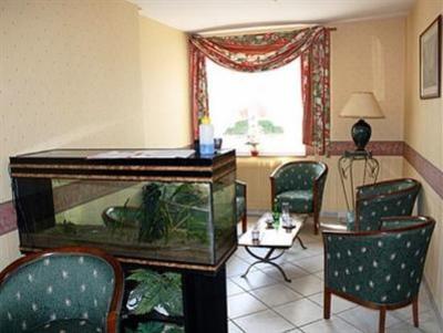 фото отеля Hotel Au Puits Enchante Saint-Martin-en-Bresse