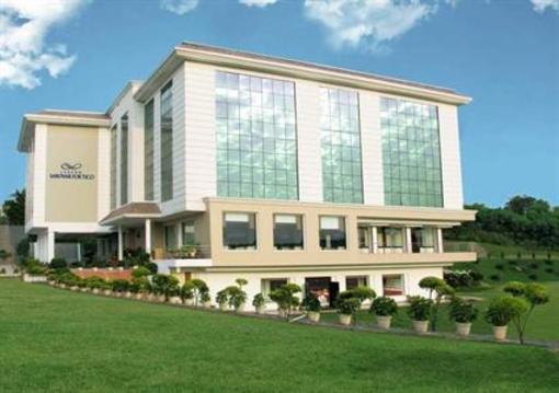 фото отеля Legend Sarovar Portico