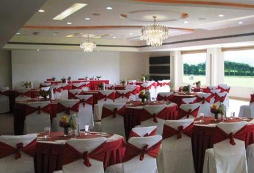 фото отеля Legend Sarovar Portico
